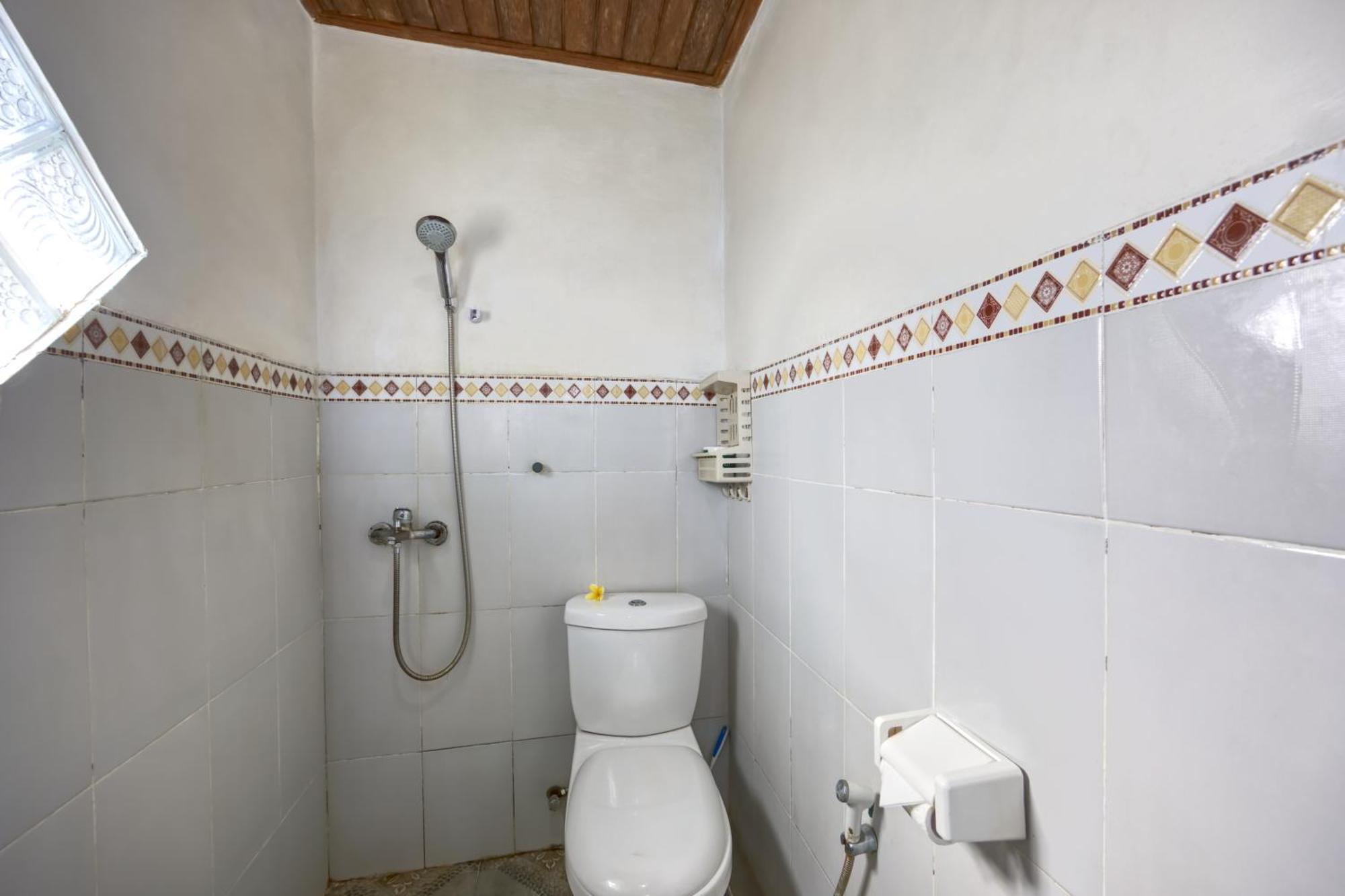 Bagus Cottage Batununggul 객실 사진